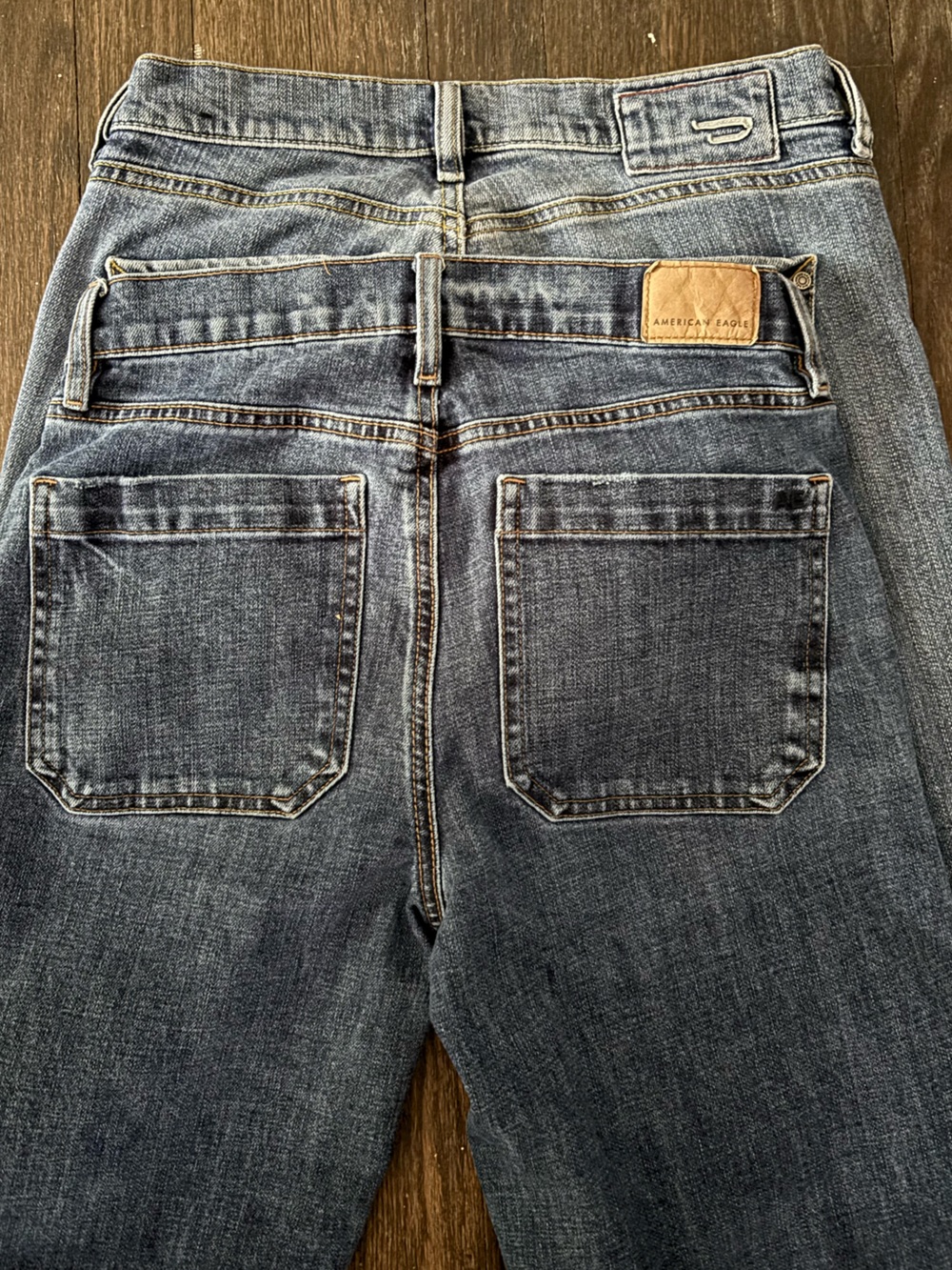 A.E.O. and ITALIAN made Diesel Industry light Indigo Blue  Jeans sz 28 - Picture 6 of 13